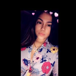 Meet your Posher, Vanessa